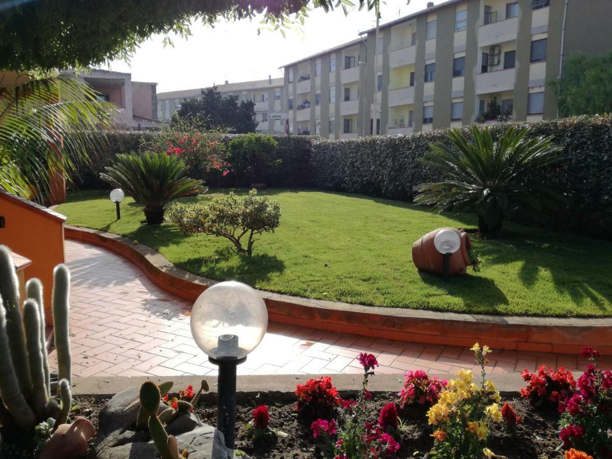 Casa Vacanze Villa Carmela Porto Torres Exterior photo